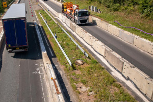Hardstaff Multibloc and Maxibloc installed on the M50 with lorries driving past